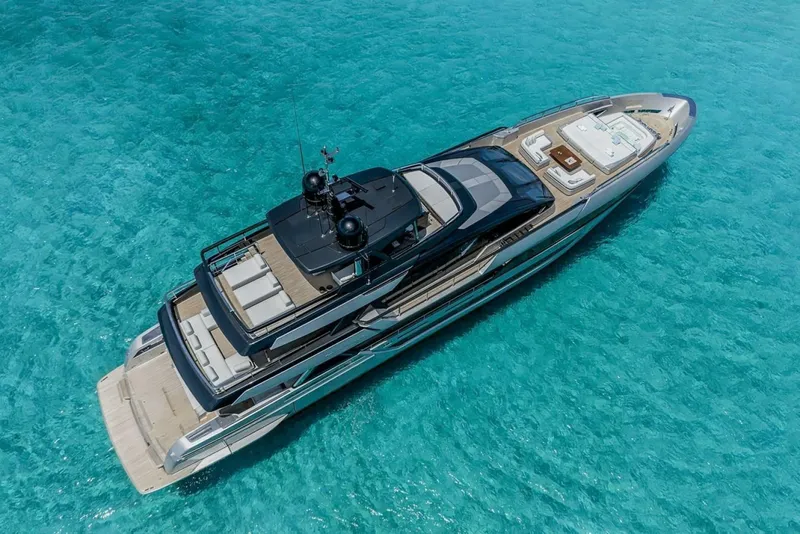 Slide: The Image of Riva Bellissima 2023 - 7400724