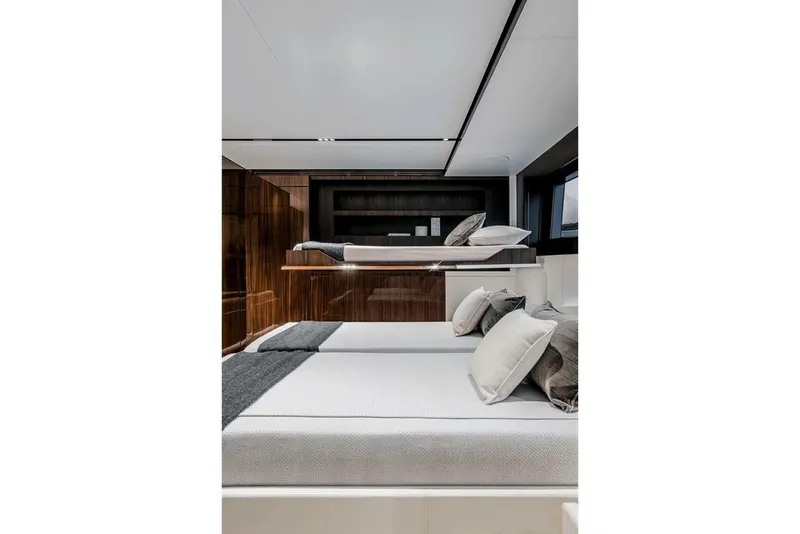 Slide: The Image of Riva Bellissima 2023 - 7400774