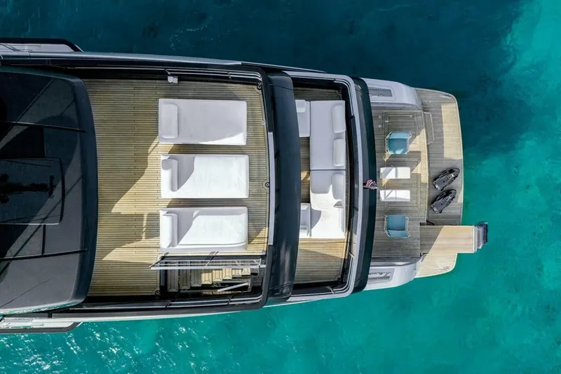 Slide: The Image of Riva Bellissima 2023 - 7400743