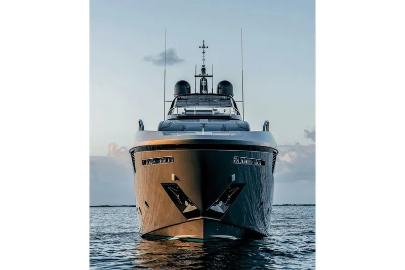 Slide: The Image of Riva Bellissima 2023 - 7400732
