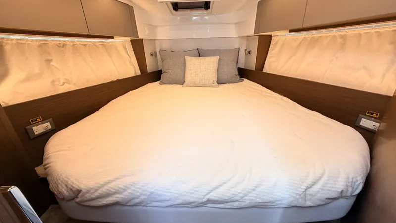 Slide: The Image of Beneteau Antares 9 2027 - 7404878