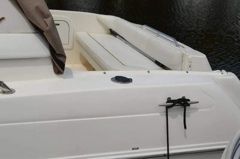 Slide: The Image of Sea Ray Sundancer 1998 - 7401300