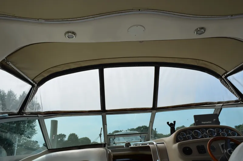 Slide: The Image of Sea Ray Sundancer 1998 - 7401249