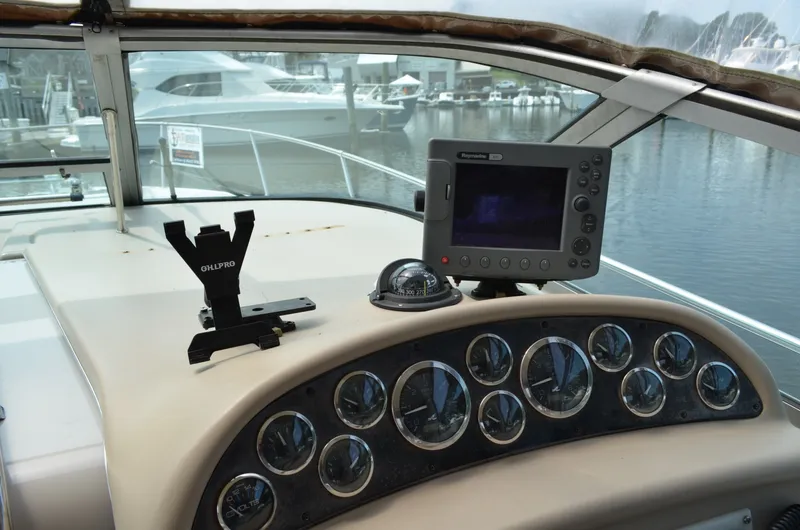 Slide: The Image of Sea Ray Sundancer 1998 - 7401254