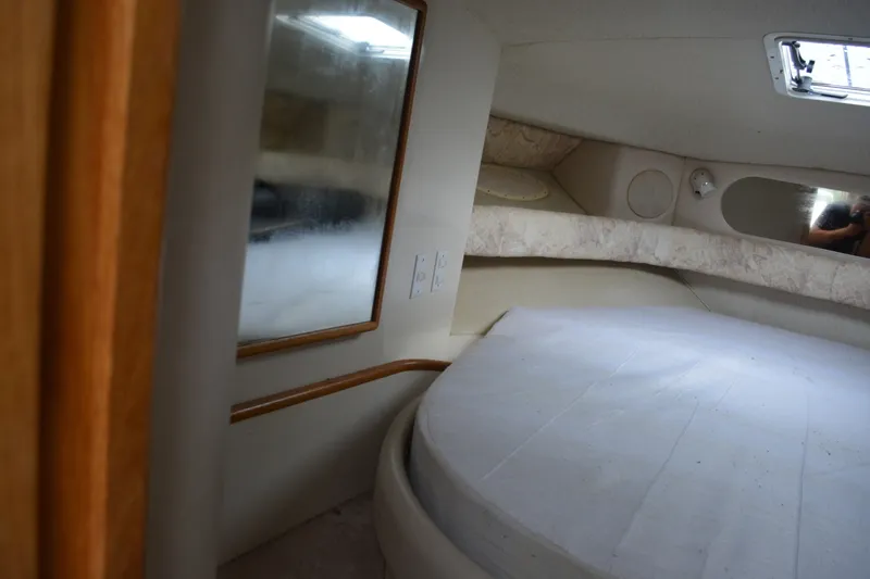 Slide: The Image of Sea Ray Sundancer 370 1996 - 7404627