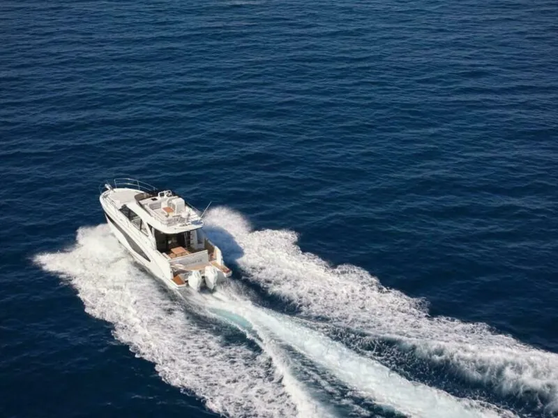 Slide: The Image of Beneteau Antares 12 Fly 2027 - 7404915
