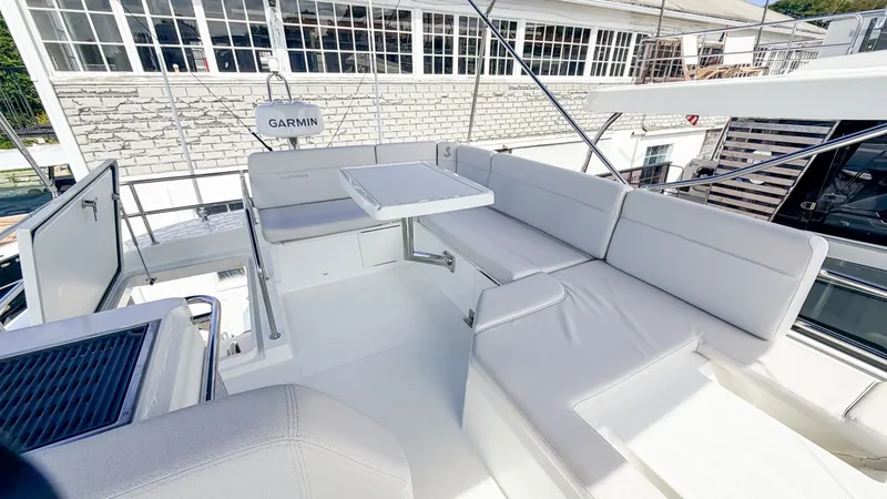 Slide: The Image of Beneteau Antares 12 Fly 2027 - 7843237
