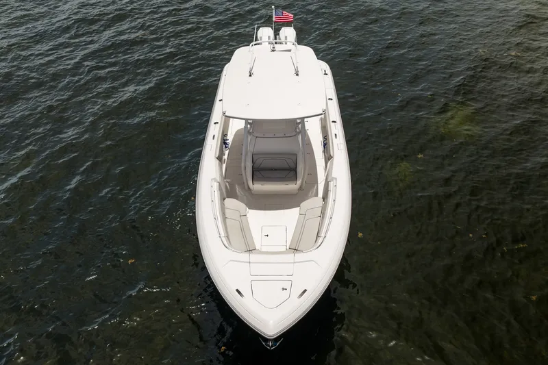 Slide: The Image of Intrepid 345 Nomad FE 2023 - 7405006