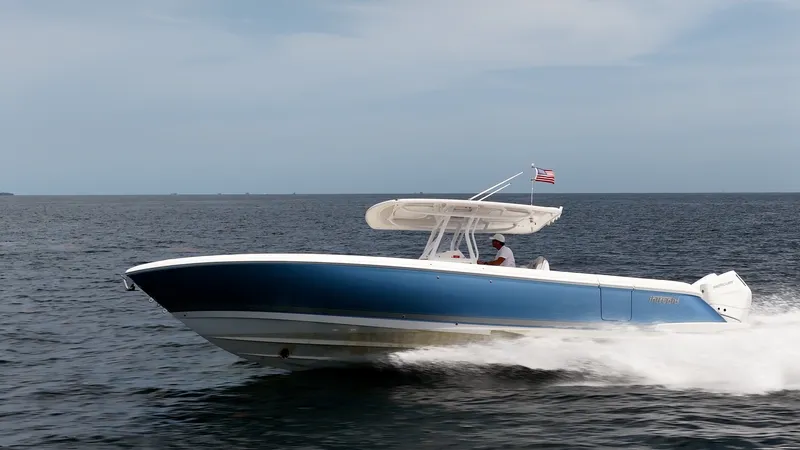 Slide: The Image of Intrepid 345 Nomad FE 2023 - 7405085
