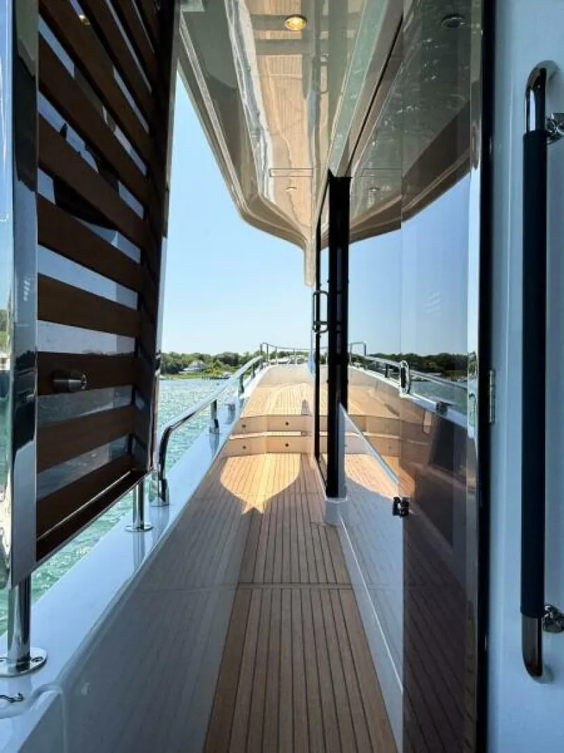 Slide: The Image of Beneteau Swift Trawler 54 2026 - 7405062