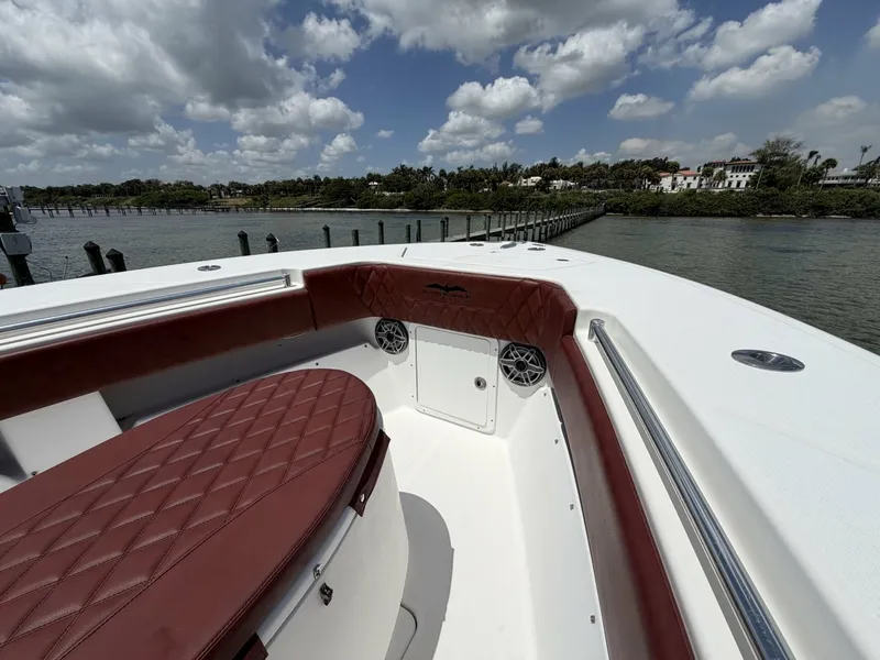 Slide: The Image of Invincible 36 - Bow 2007 Invincible 36 Open Fisherman - 7684473