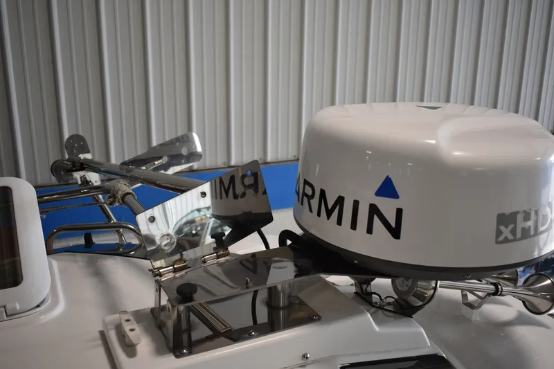 Slide: The Image of Ranger Tug R23 2019 - 7405812