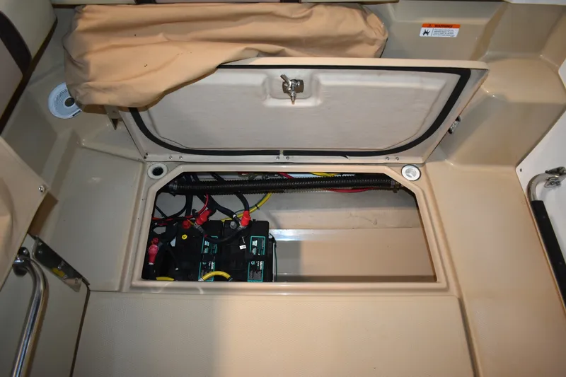 Slide: The Image of Ranger Tug R23 2019 - 7405790