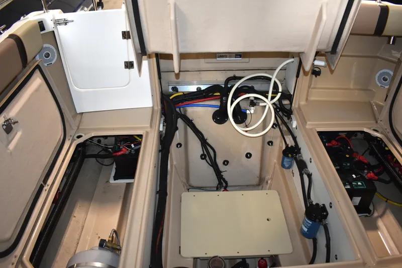 Slide: The Image of Ranger Tug R23 2019 - 7405788