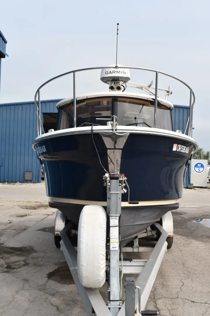 Slide: The Image of Ranger Tug R23 2019 - 7405782