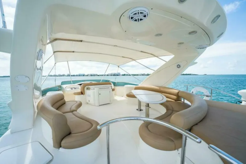 Slide: The Image of Azimut 80 Carat 2004 - 7405428