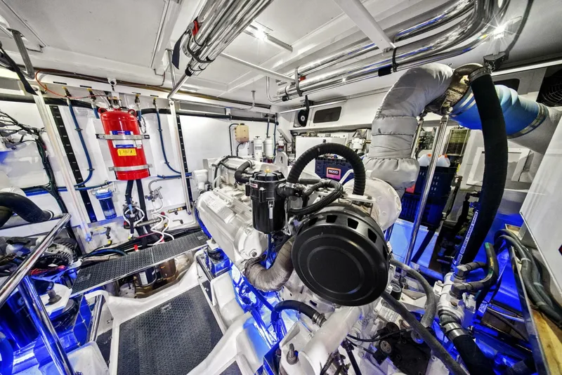 Slide: The Image of Hampton Endurance 658 2015 - 7406238