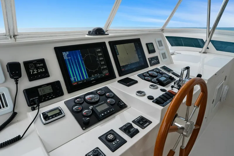 Slide: The Image of Hampton Endurance 658 2015 - 7406422
