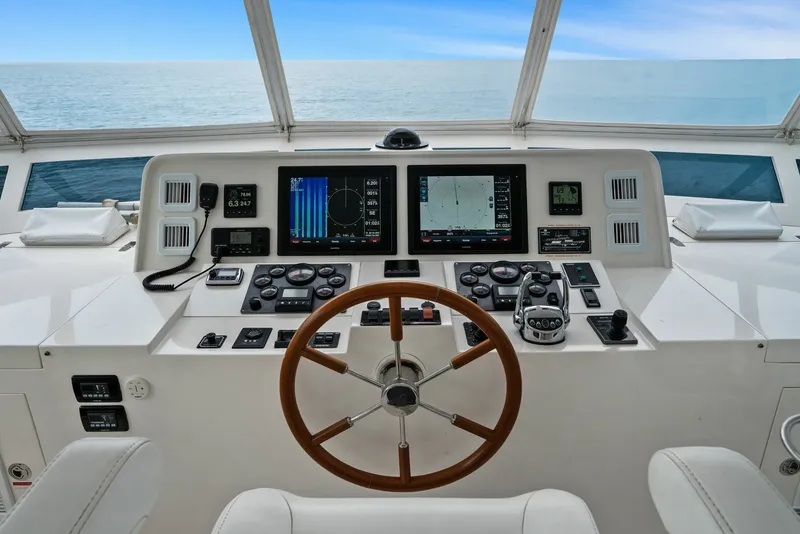 Slide: The Image of Hampton Endurance 658 2015 - 7406353