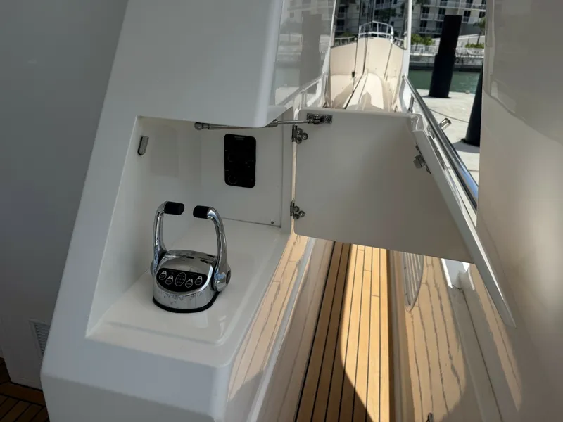 Slide: The Image of Hampton Endurance 658 2015 - 7452150
