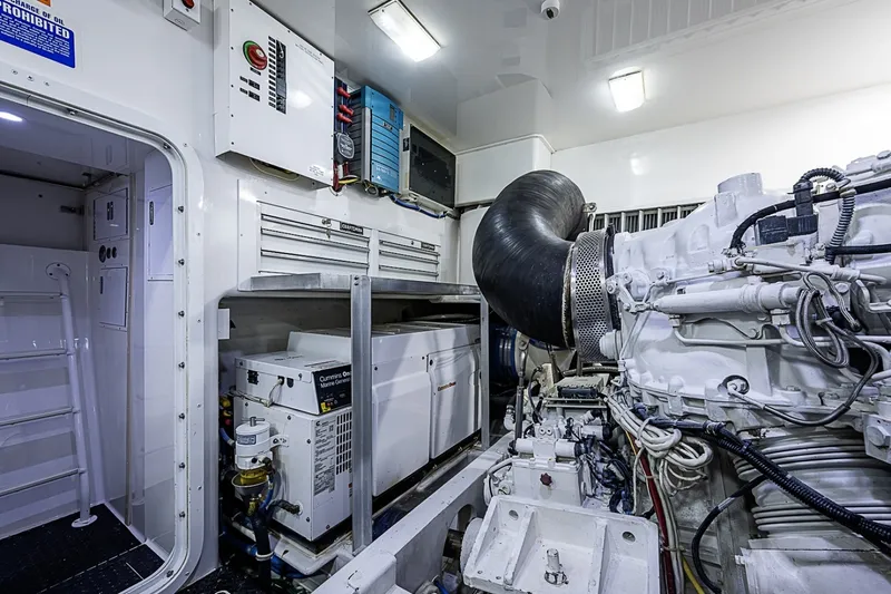 Slide: The Image of Viking 76 Enclosed Bridge 2011 - 7656965
