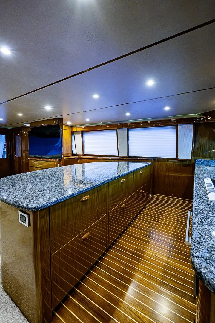 Slide: The Image of Viking 76 Enclosed Bridge 2011 - 7406283