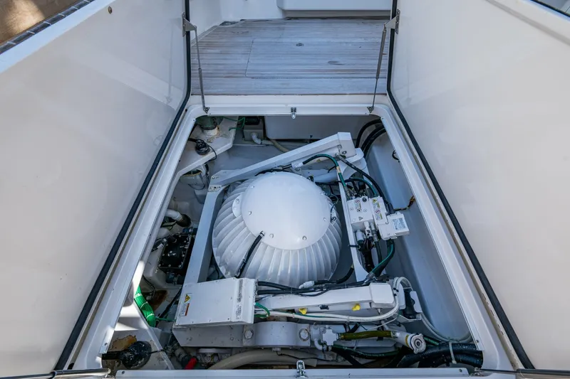 Slide: The Image of Viking 76 Enclosed Bridge 2011 - 7823505