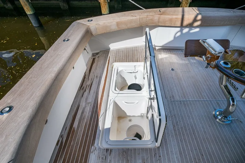 Slide: The Image of Viking 76 Enclosed Bridge 2011 - 7823504