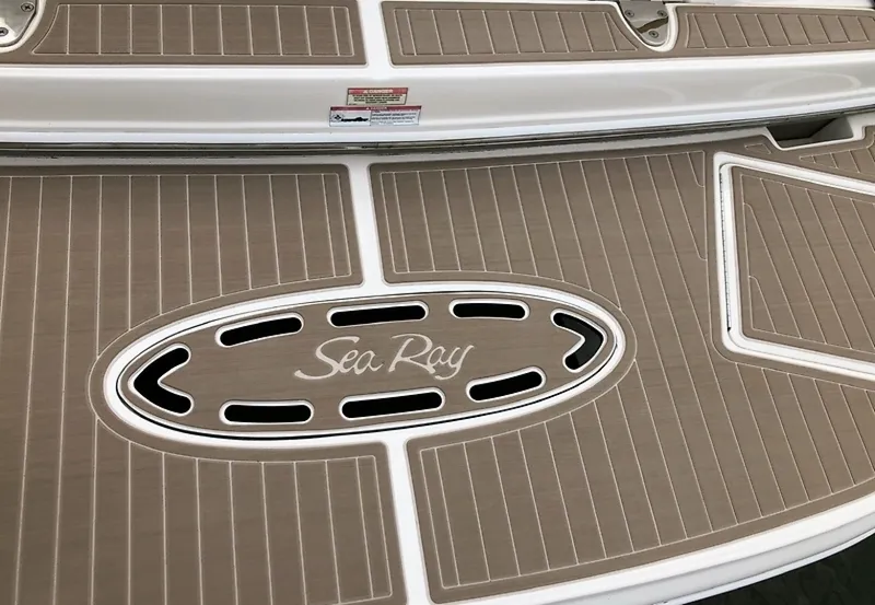 Slide: The Image of Sea Ray 320 Sundancer 2007 - 7406584