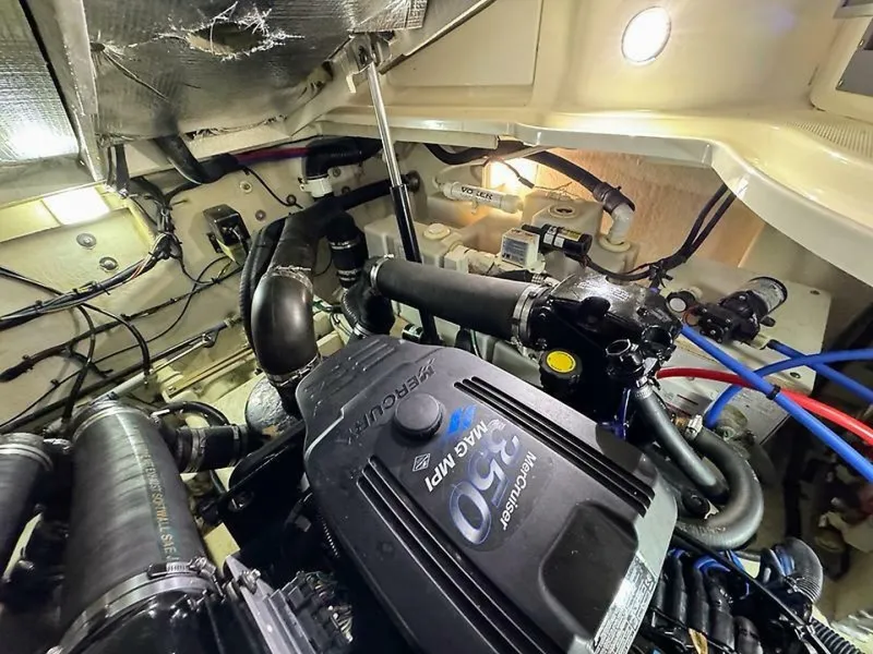 Slide: The Image of Sea Ray 320 Sundancer 2007 - 7406612