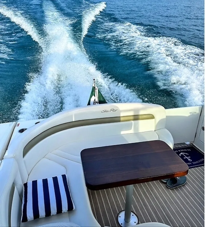 Slide: The Image of Sea Ray 320 Sundancer 2007 - 7406586