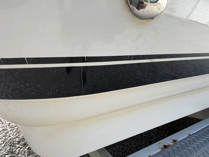 Slide: The Image of Chaparral 230 SSi Bowrider 2002 - 7406982