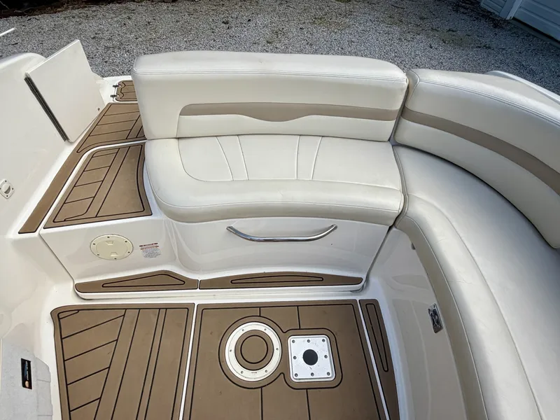 Slide: The Image of Chaparral 230 SSi Bowrider 2002 - 7406921