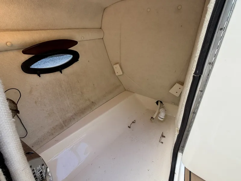Slide: The Image of Chaparral 230 SSi Bowrider 2002 - 7406862