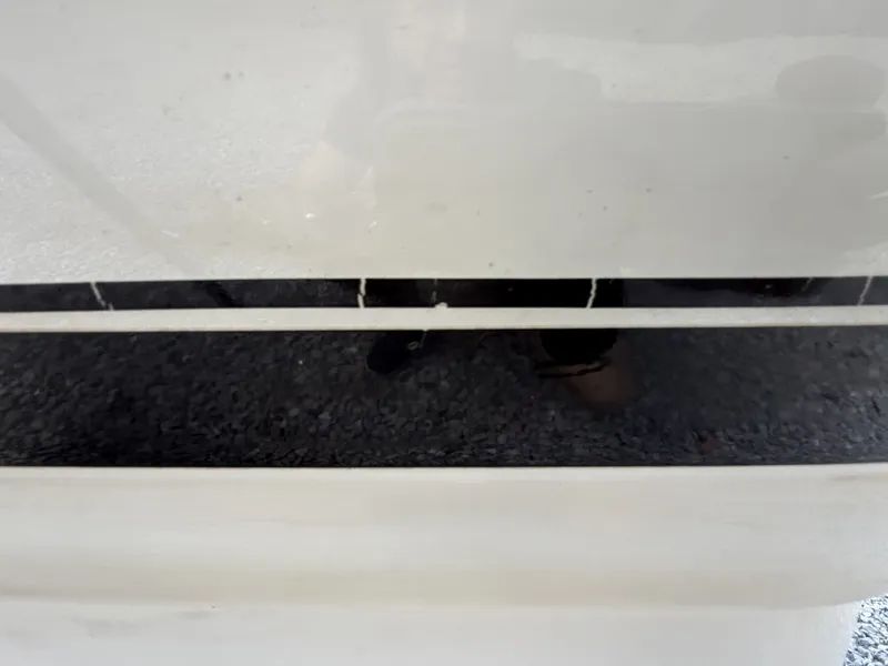 Slide: The Image of Chaparral 230 SSi Bowrider 2002 - 7406980