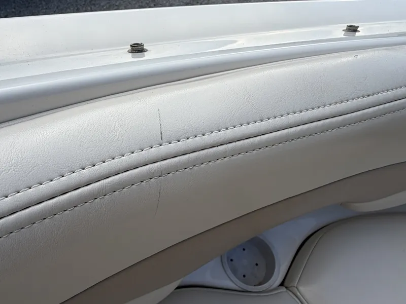 Slide: The Image of Chaparral 230 SSi Bowrider 2002 - 7406942