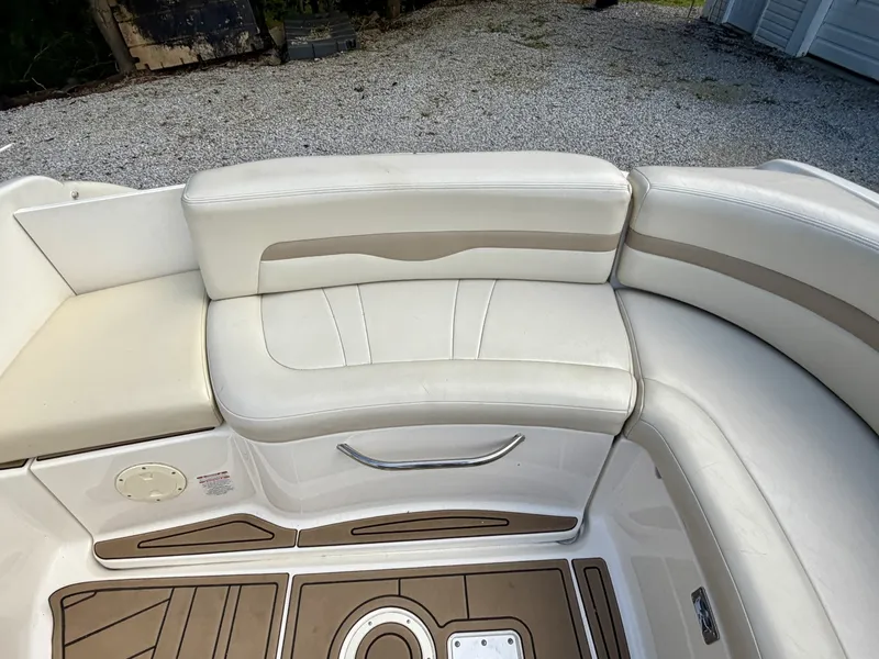 Slide: The Image of Chaparral 230 SSi Bowrider 2002 - 7406920