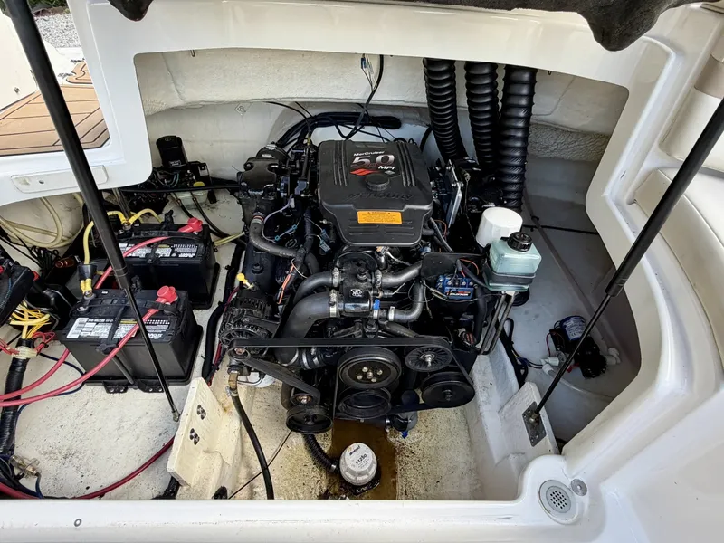Slide: The Image of Chaparral 230 SSi Bowrider 2002 - 7406910