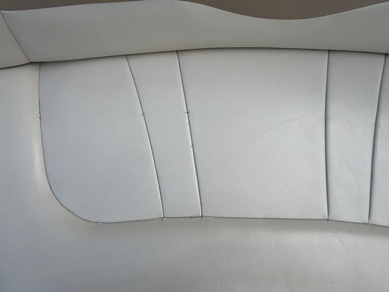 Slide: The Image of Chaparral 230 SSi Bowrider 2002 - 7406961