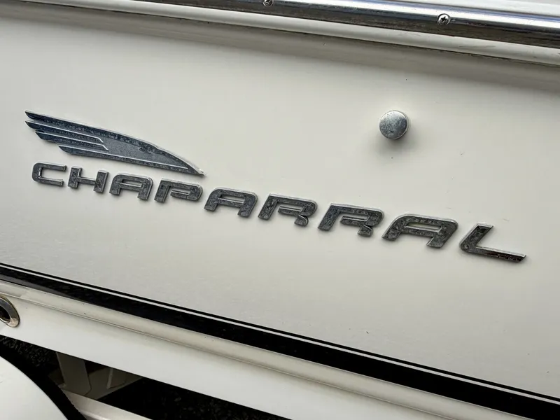 Slide: The Image of Chaparral 230 SSi Bowrider 2002 - 7407061