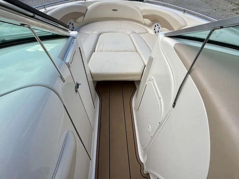 Slide: The Image of Chaparral 230 SSi Bowrider 2002 - 7406876