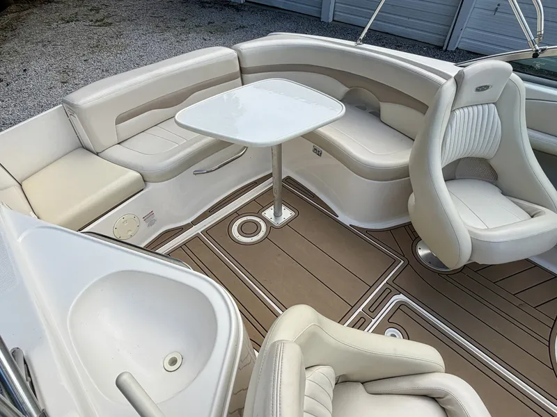Slide: The Image of Chaparral 230 SSi Bowrider 2002 - 7406896