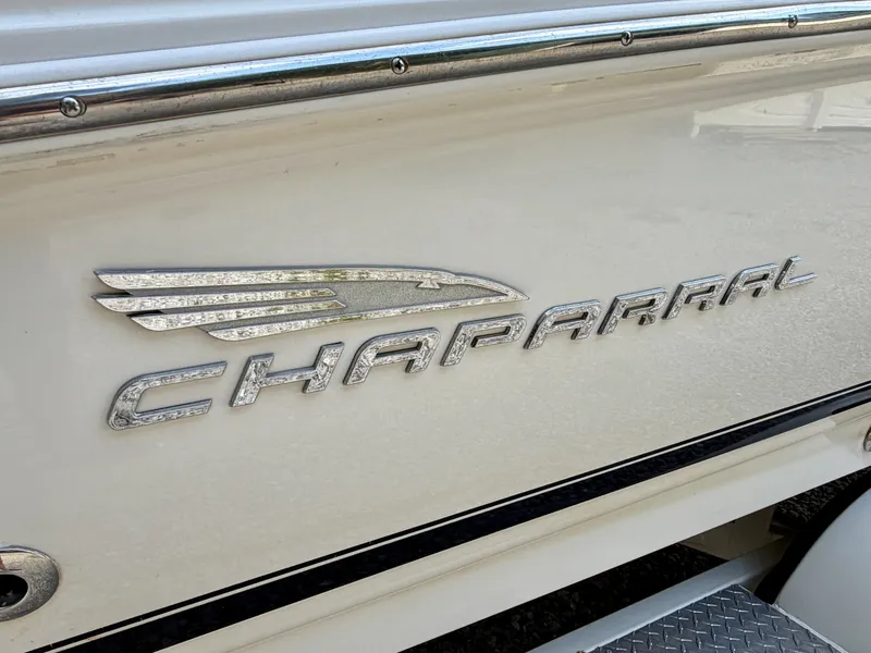 Slide: The Image of Chaparral 230 SSi Bowrider 2002 - 7407063