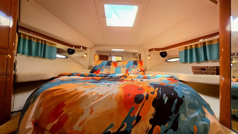 Slide: The Image of Sea Ray 480 Motor Yacht 2004 - 7406791