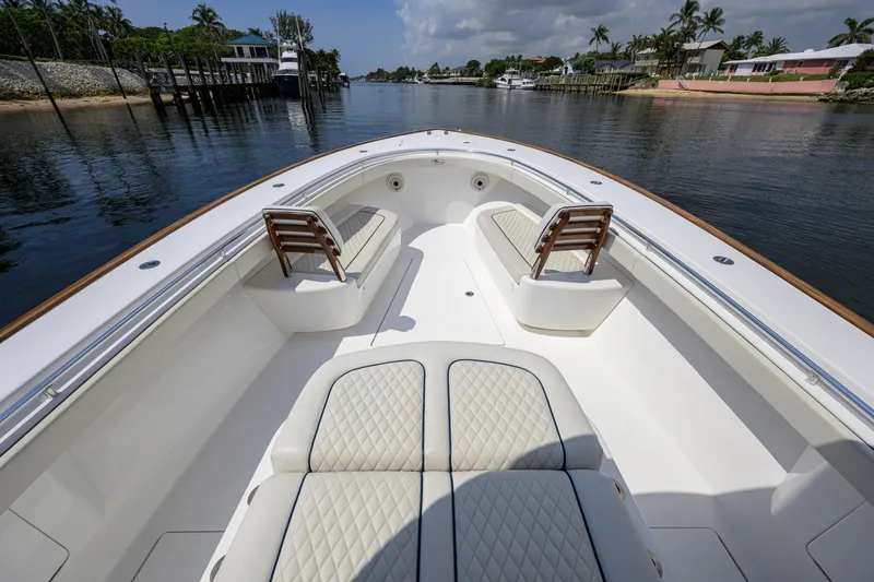 Slide: The Image of Valhalla Boatworks 41 2020 - 7407131