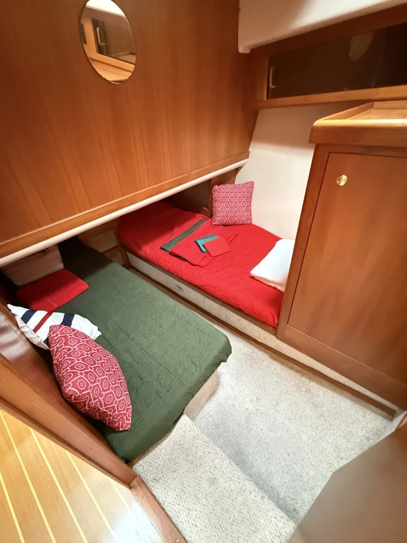 Slide: The Image of 43' Mainship port guest stateroom2 - 7407568
