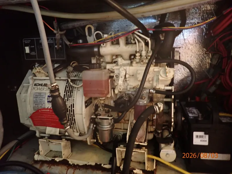 Slide: The Image of 43' Mainship generator - 7407546