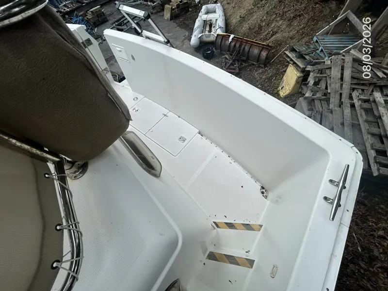 Slide: The Image of 43' Mainship aftdeck1 - 7407500