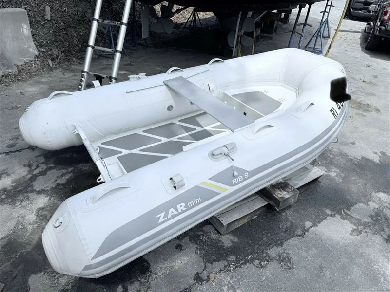 Slide: The Image of 43' Mainship tender1 - 7407597