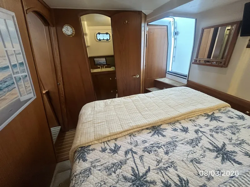 Slide: The Image of 43' Mainship master stateroom starboard - 7407556